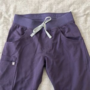 Figs Kade Cargo straight leg scrub pants XS reg